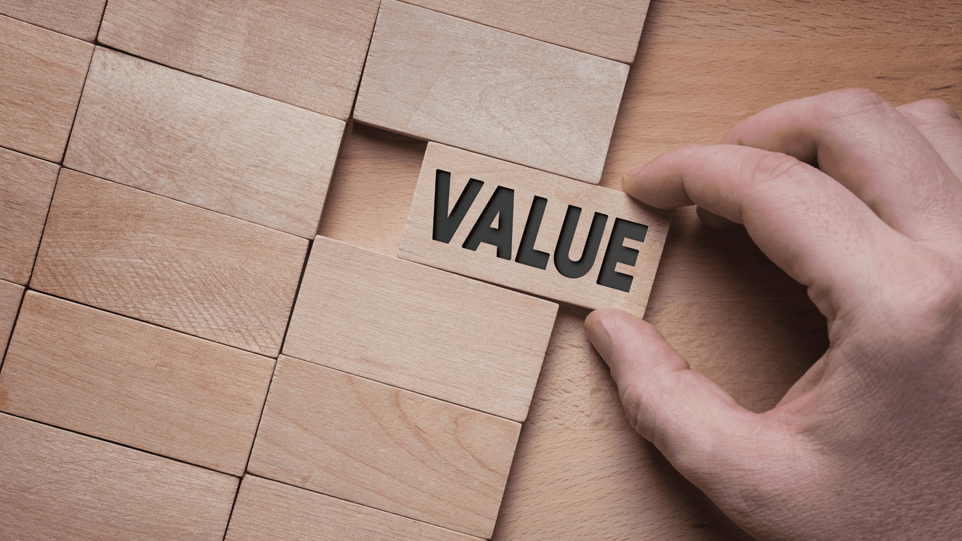 Word value on a wooden block - how to sell your own business